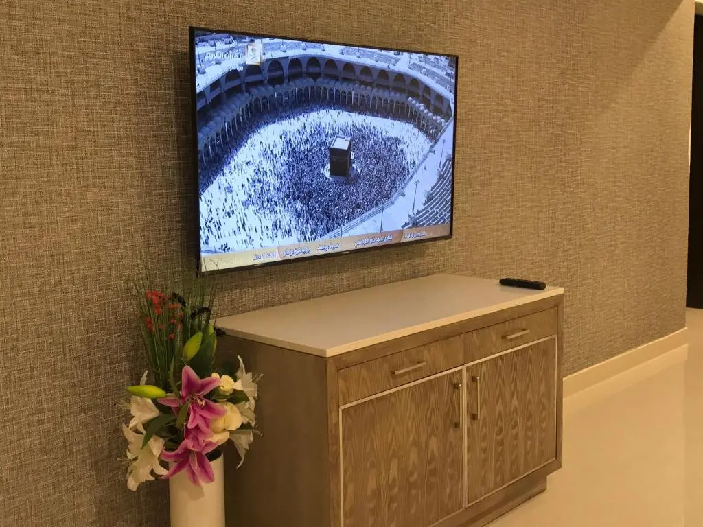 Out Serviced Apartments شقق اوت للشقق المخدومة