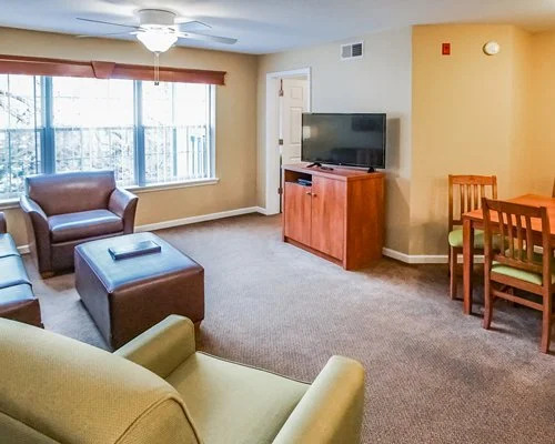 Surrey Vacation Resort/Carriage Place