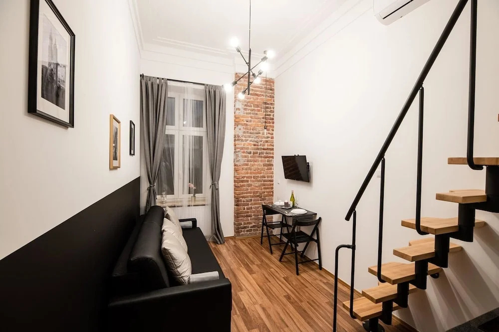 DIETLA 99 APARTMENTS - IDEAL LOCATION - in the heart of Krakow