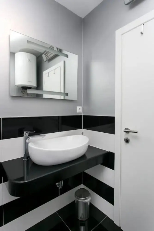 Apartment Dupcic - Two Bedroom Apartment With Balcony