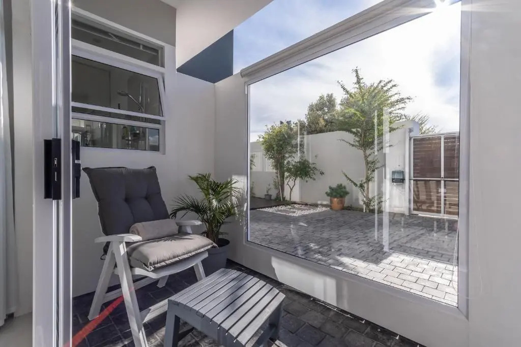 Greenways Drive Apartment