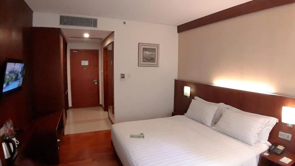 Oak Tree Emerald Hotel & Coventions Semarang