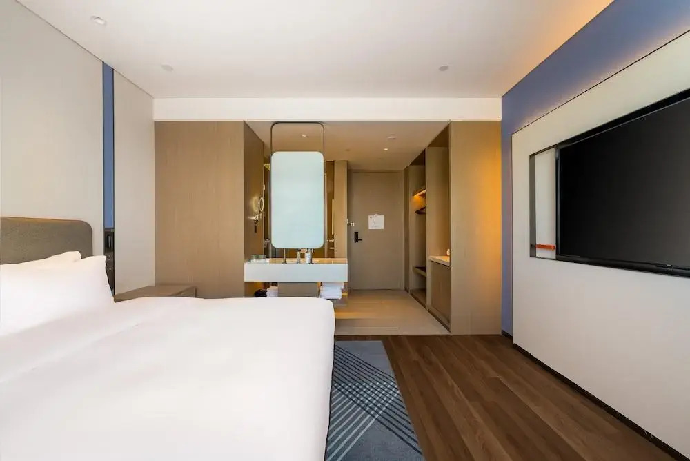 Holiday Inn Express Heze City Center By Ihg