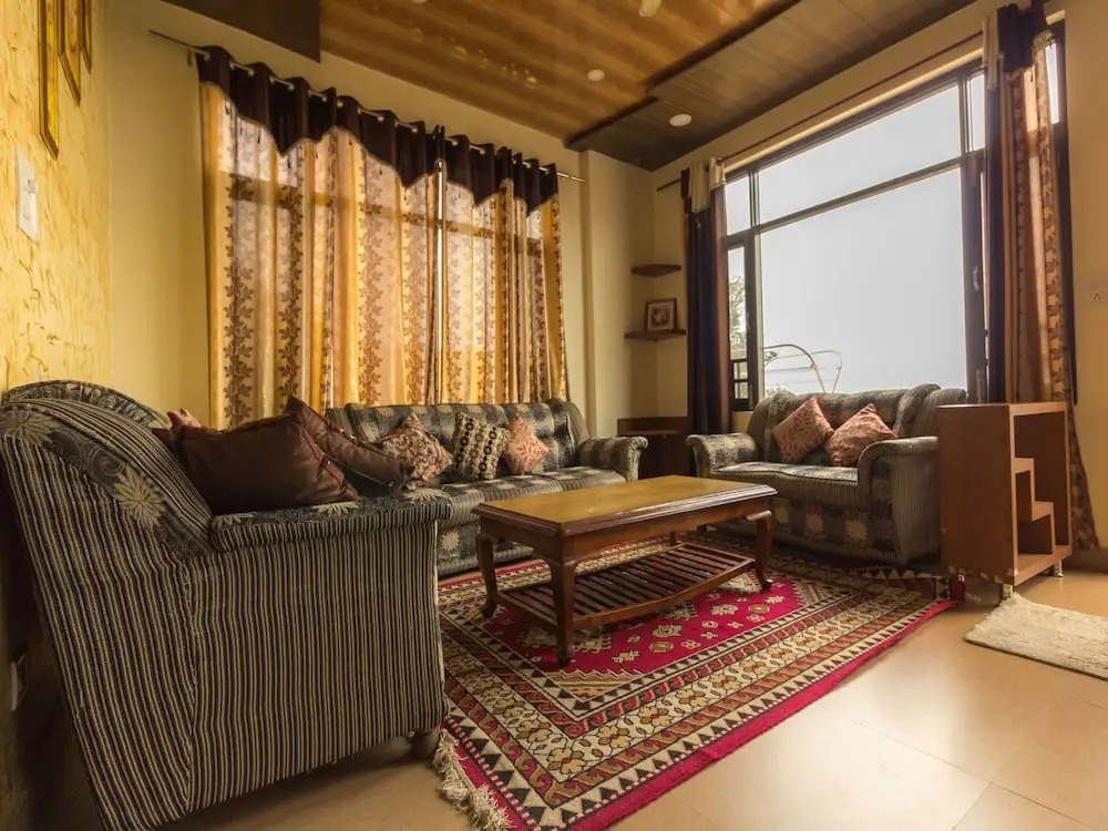 OYO 16702 Home Luxurious 2 BHK Villa Khanyara Road