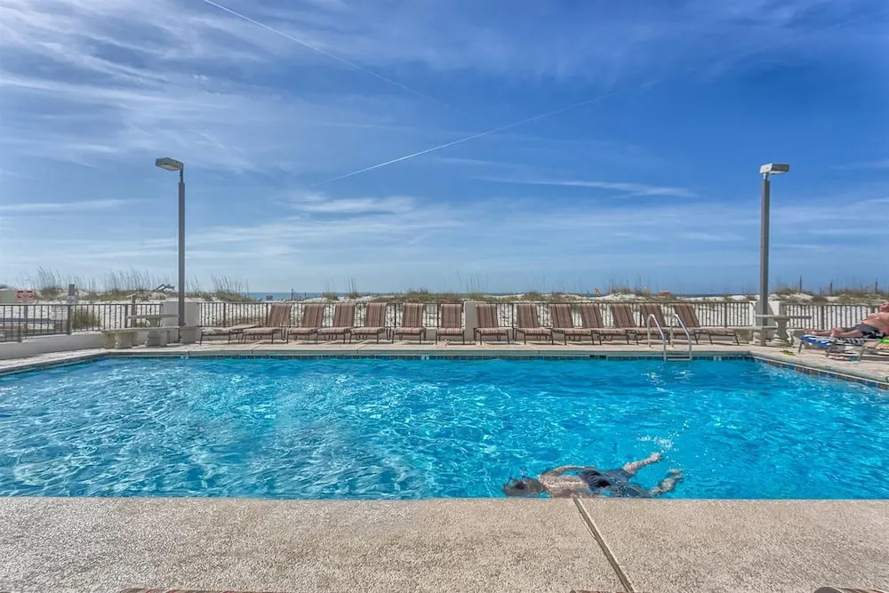 Island Winds East 606 by Meyer Vacation Rentals