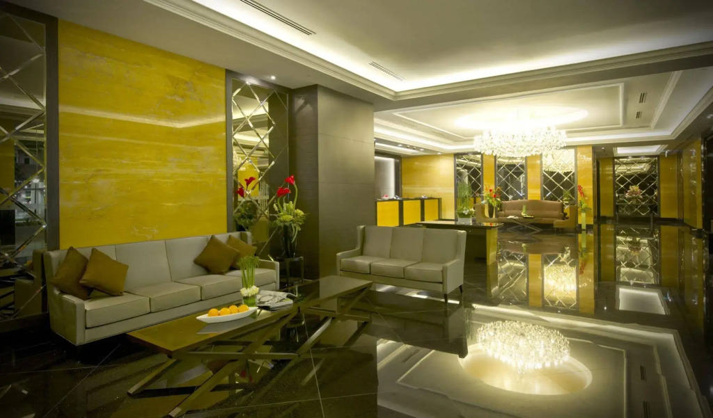 V Hotel Lavender
