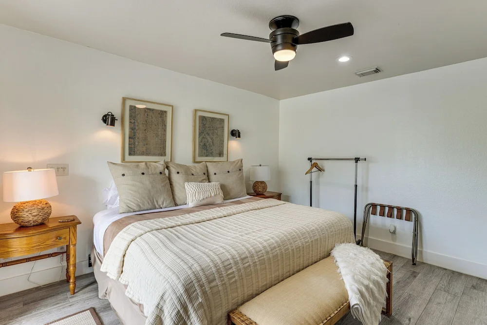 South Padre Island Getaway - Newly Renovated!