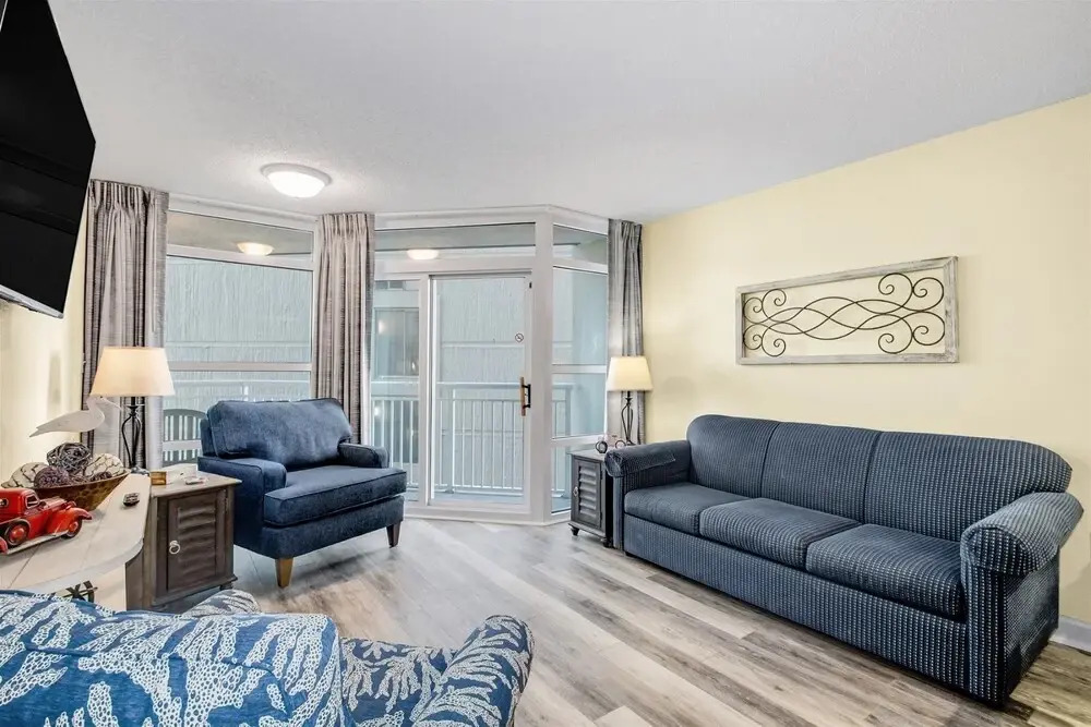 Carolinian Resort 335