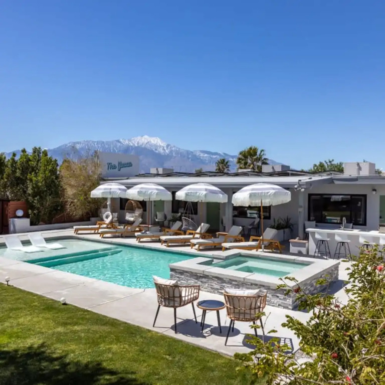 The Yucca Hotel Villa - Entire Buyout