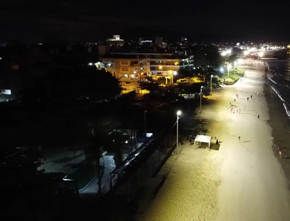 Regina Del Mare Residence Apartamentos completos para até 05 pessoas a 50 metros da praia