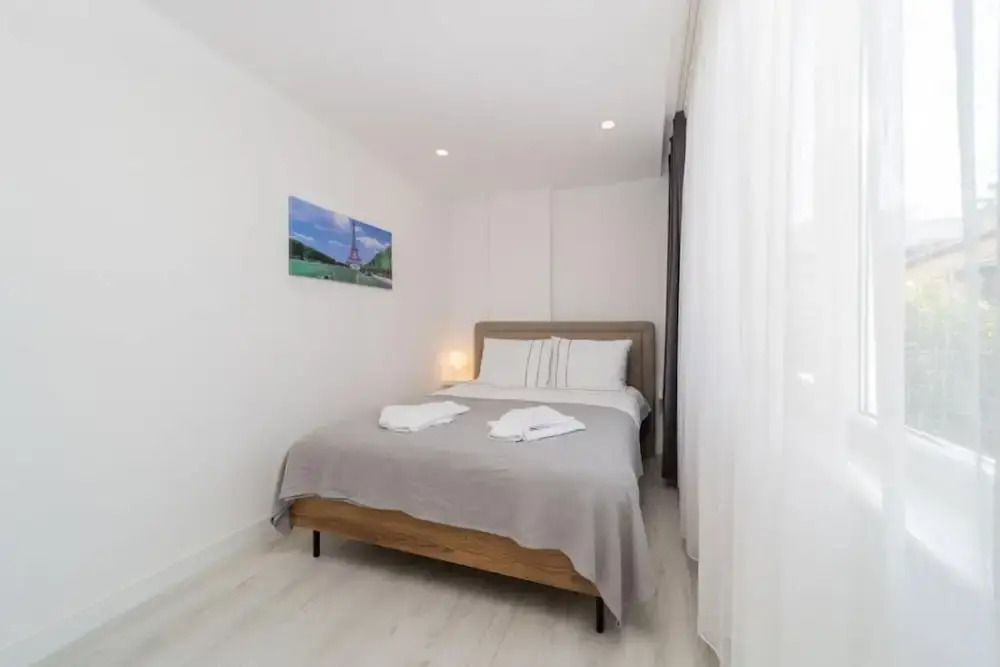 Central Flat With Balcony in Muratpasa