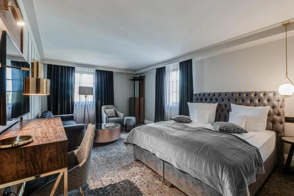 HOTEL BOUTIQUE DONNA ANNA