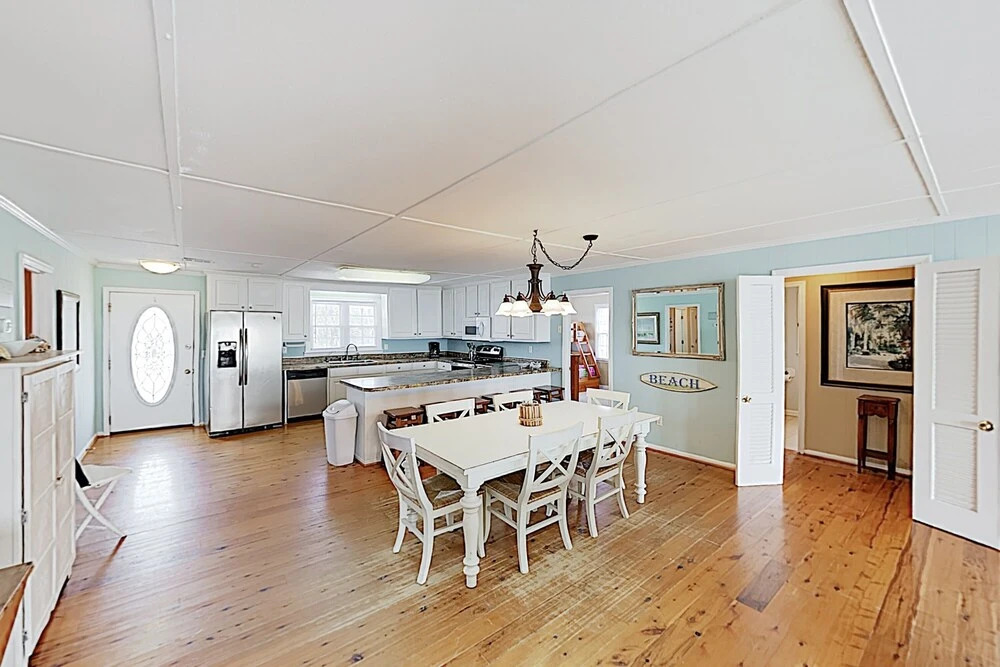 New Listing! Beachfront Home W/ Pool & Large Deck Home
