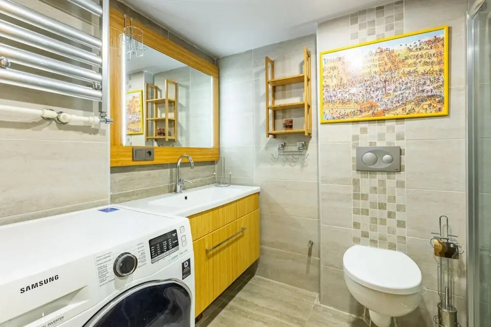 Stylish and Central Flat with Backyard in Sisli