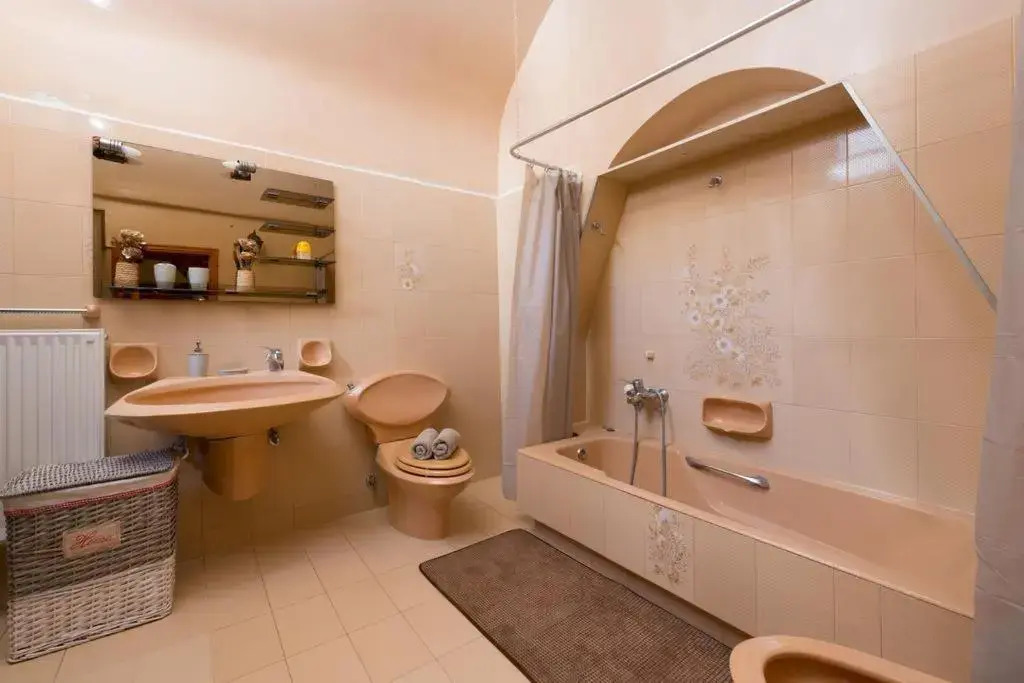 Traditional 3 bedroom house in the Old Town