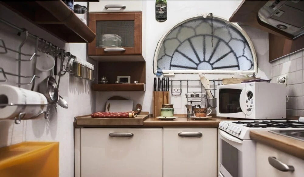 Plutarco Apartment