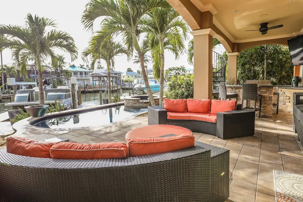 425 Palermo Circle