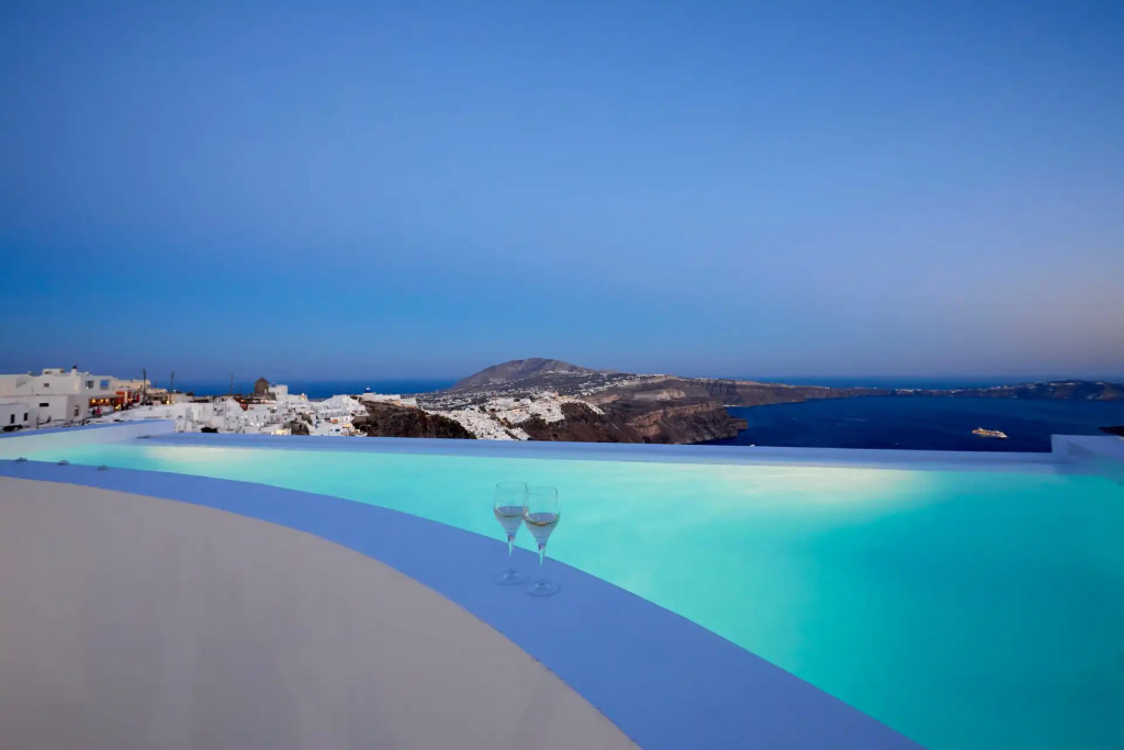 Olia Villas & Suites