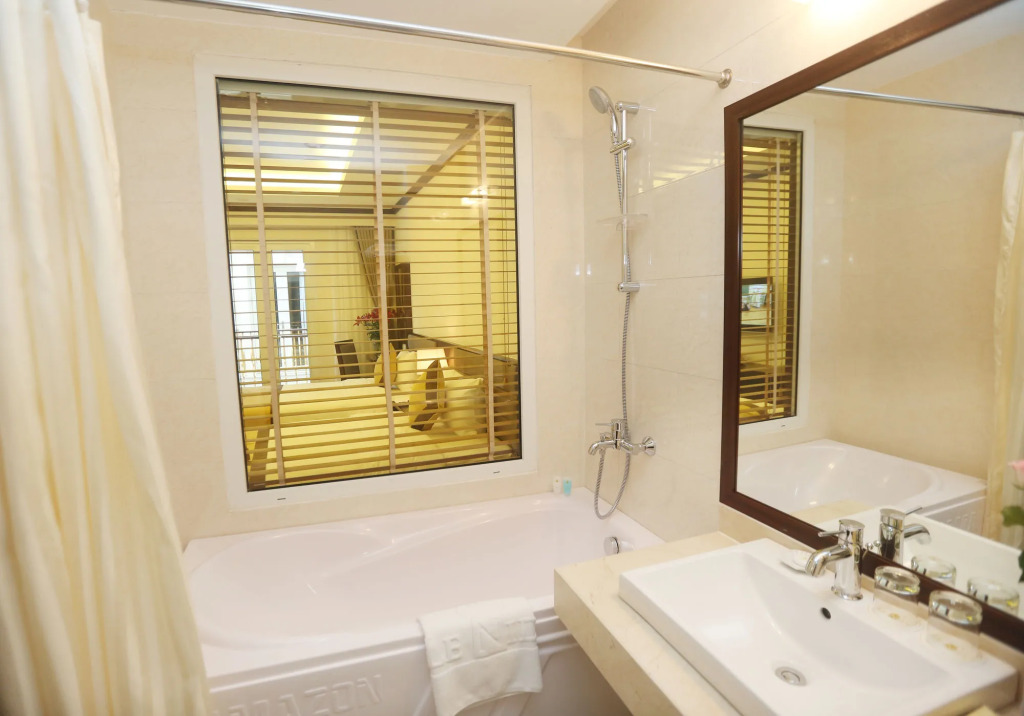 M Village Hotel Thợ Nhuộm, a brand of Modern Village Lifestyle