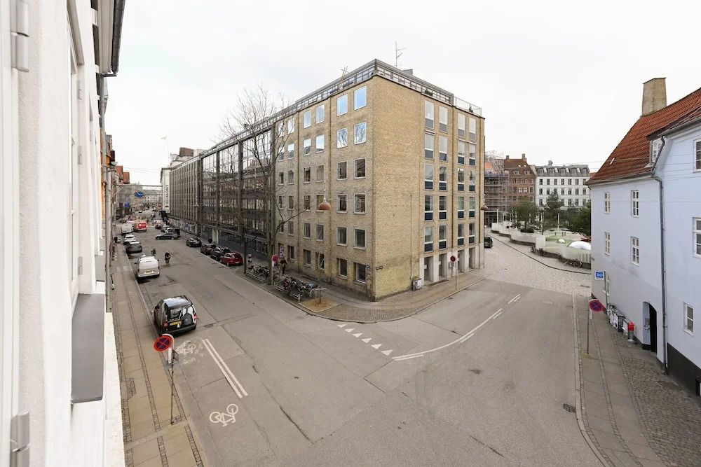 Lovely 1-bedroom Apartment in the 18th Century Bulding in Downtown Copenhagen
