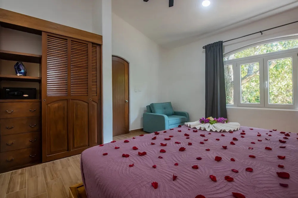 Villa Golf Beach Private Pool BBQ FREE Maid Service