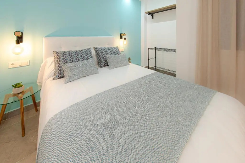ABAL Apartments - Barrio