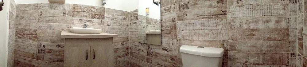Macondo Guest House