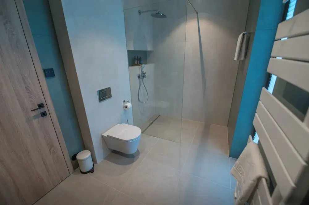 BJ81 Suite Hotel