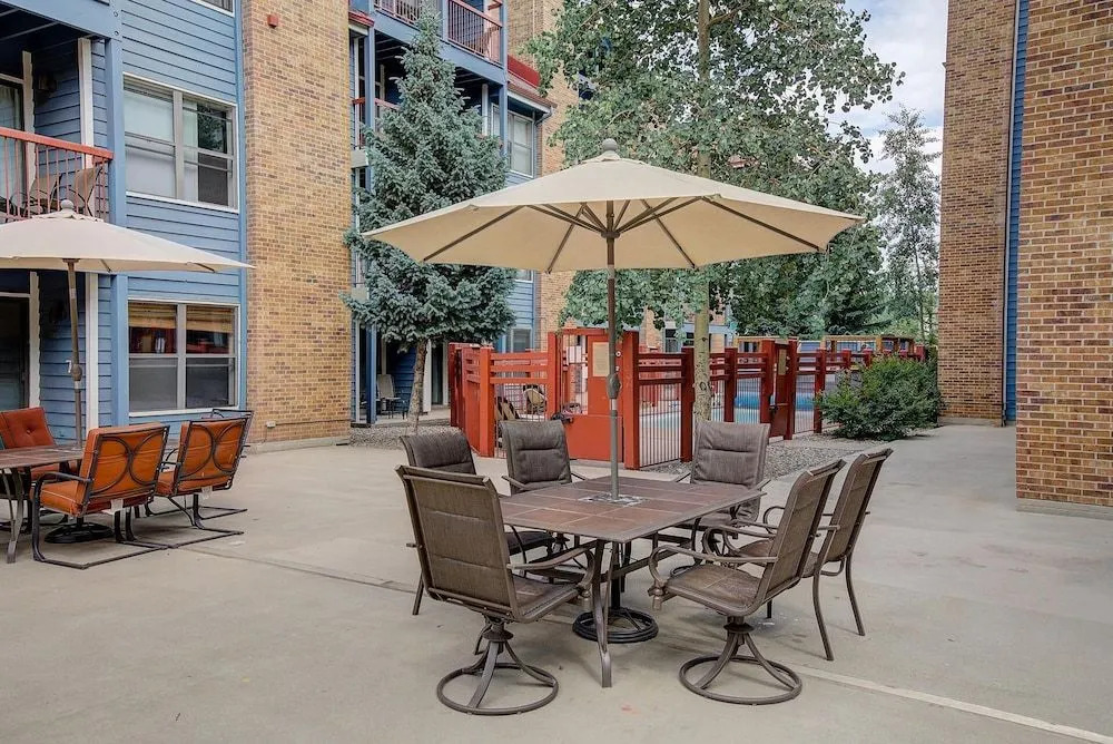 Ski-in Downtown Breckenridge Condo