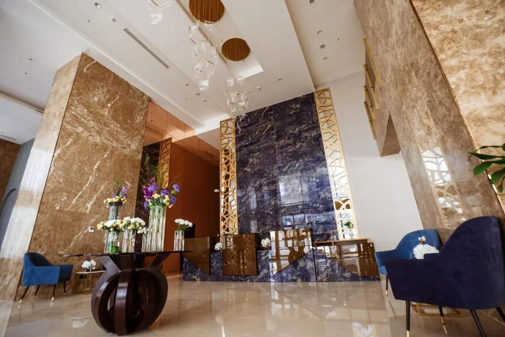 Cantonal Hotel by Warwick