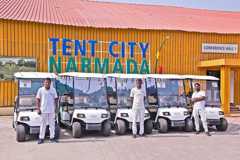 Statue of Unity Tent City