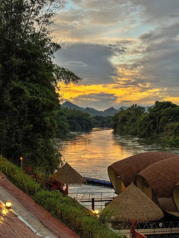 VeeVaree Riverkwai Resort