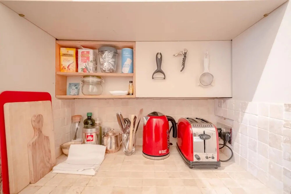 Quaint and Central Studio Flat - Chelsea