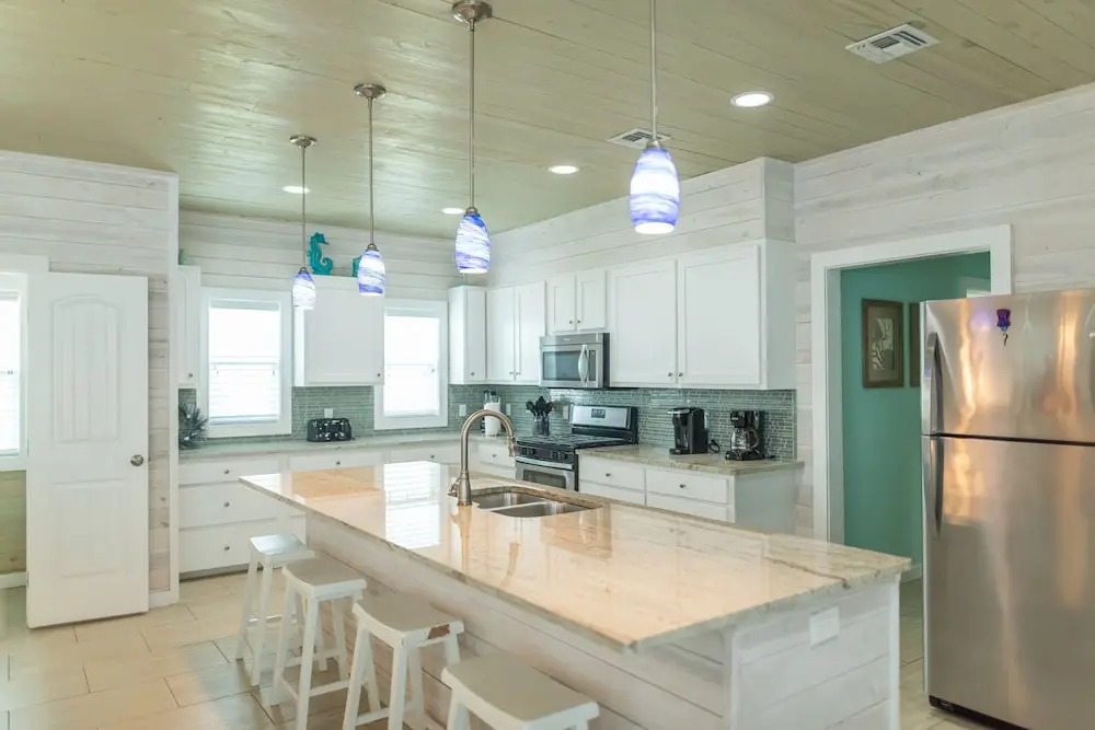 Mermaid Hair, Don't Care 5 Bedroom Home