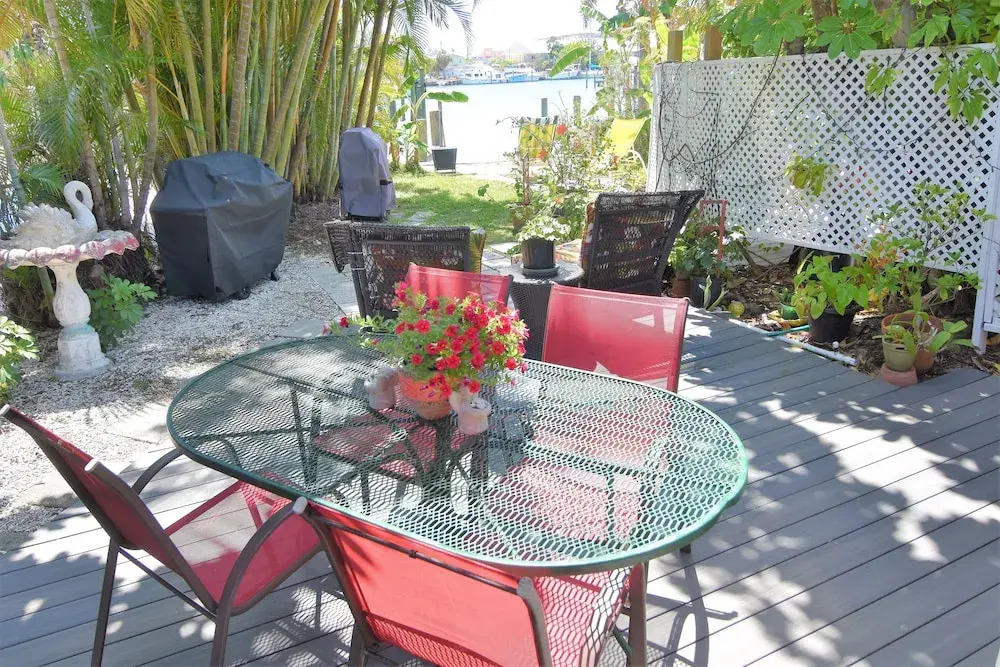 Oasis at John's Pass Madeira Beach