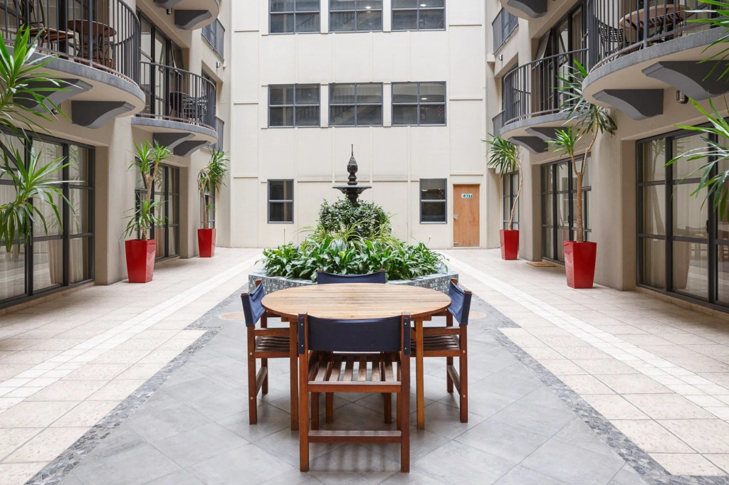 Quest Atrium Apartment Hotel