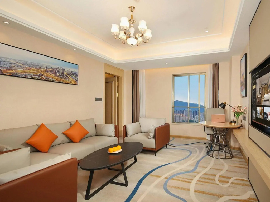 Vienna International Hotel (Zhaoqing Dinghushan Wanda Plaza Branch)