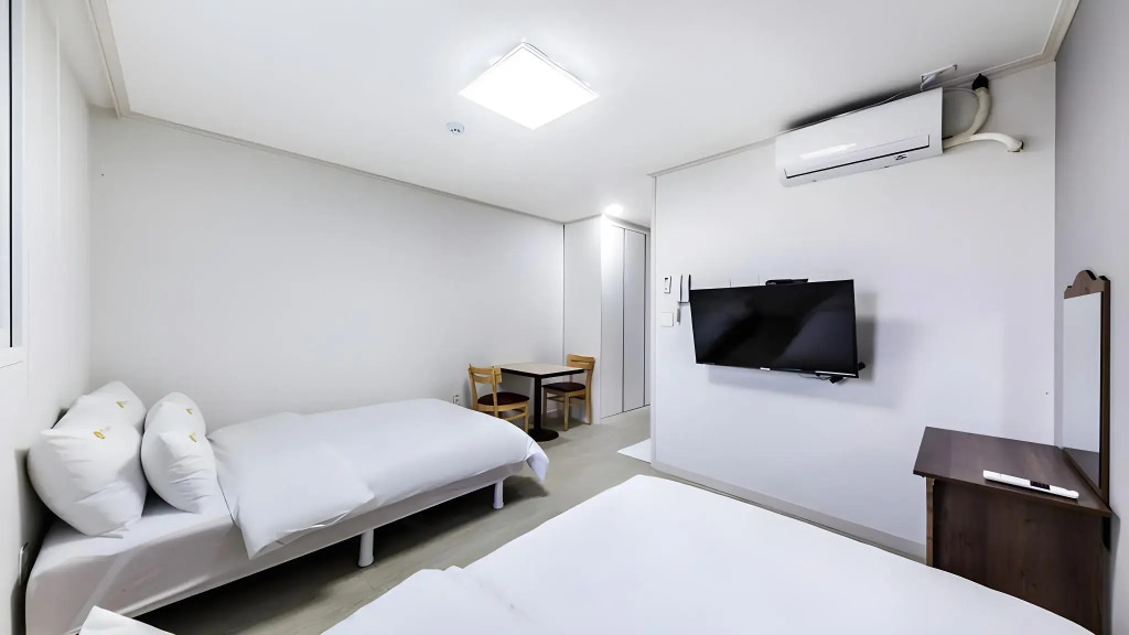 JS Hostel