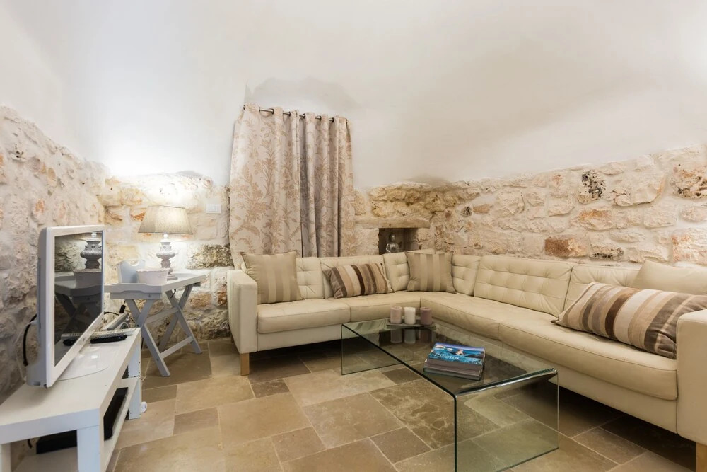Trullo Giglio