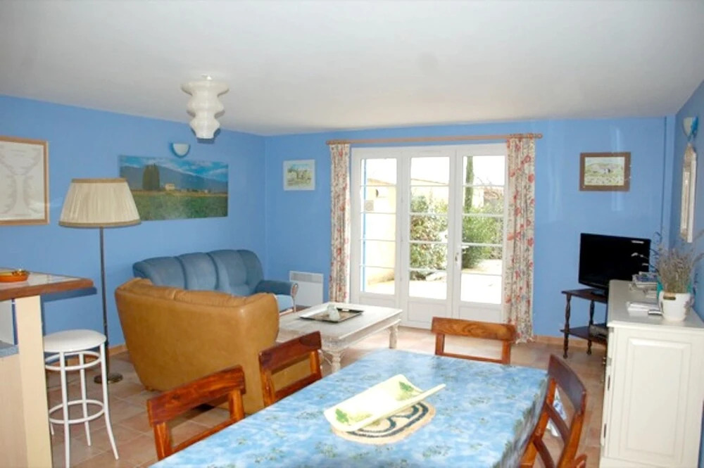 House With 3 Bedrooms in Sarrians, With Wonderful Mountain View, Priva