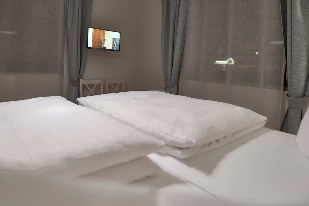 Brand new 70sqm Apartment 1 km From Lake Carezza in the Dolomites Italy
