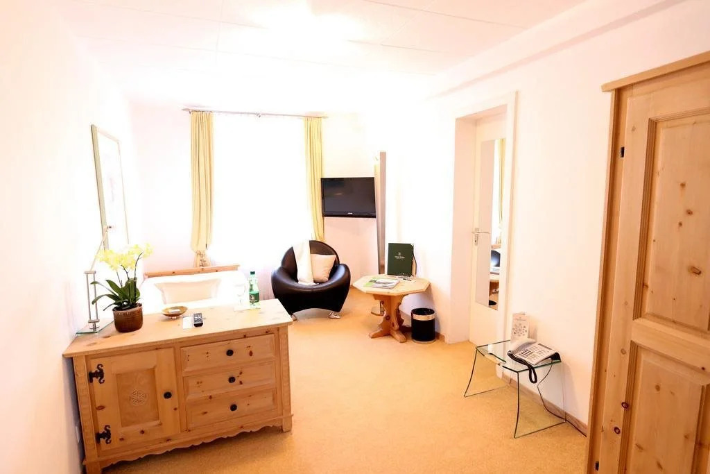 Hotel Eden Garni