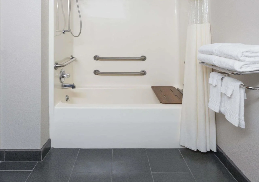 Microtel Inn and Suites by Wyndham Appleton