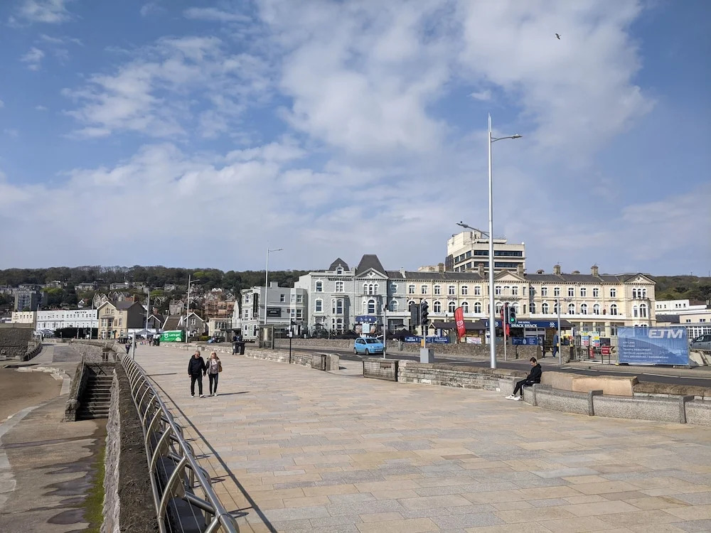 The Parasol Weston