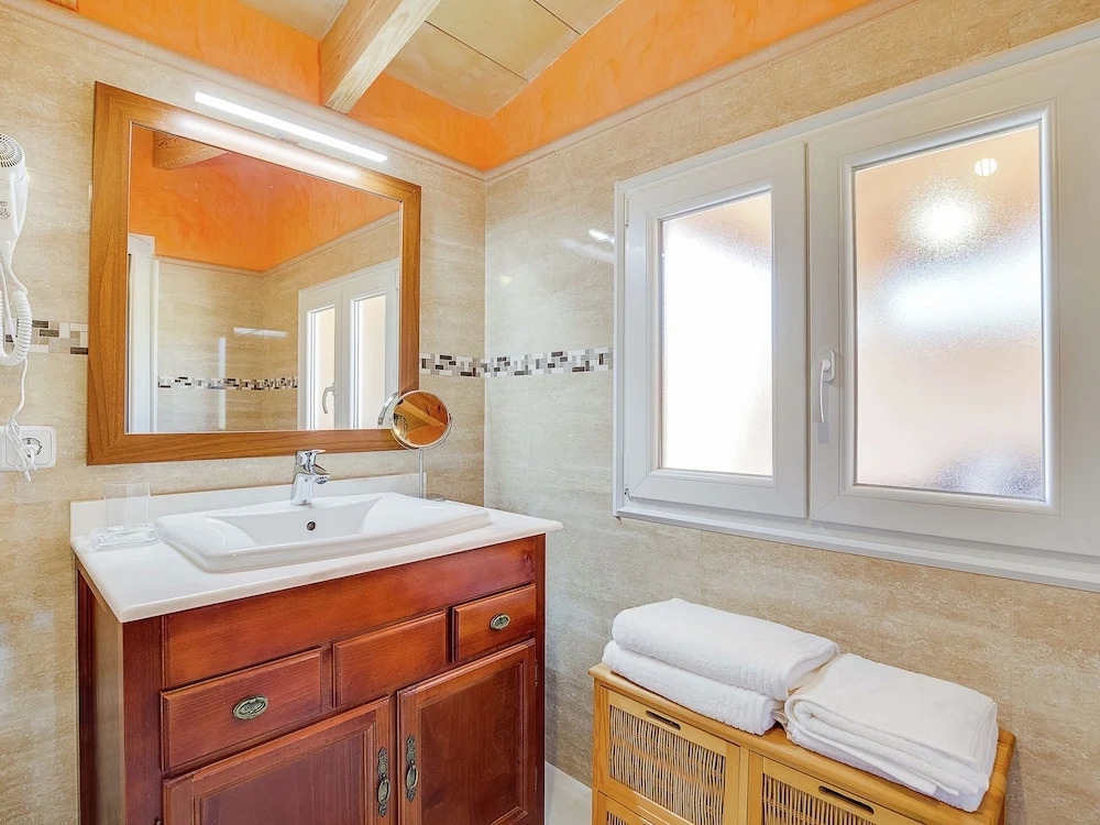 Between Soller and Port de Soller you Will Find This House With Private Pool