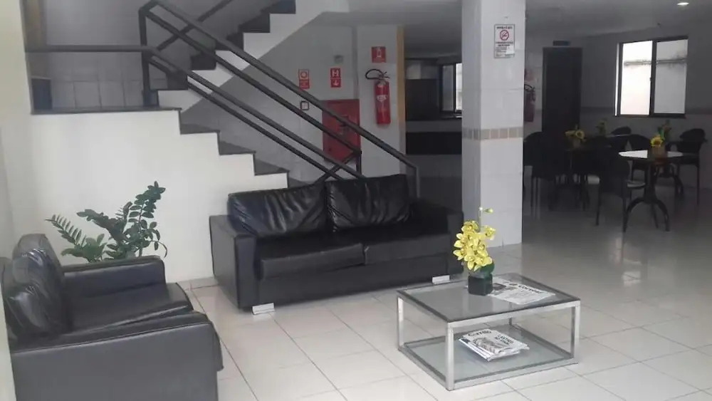 Hotel Piramide Pituba - Av Paulo VI