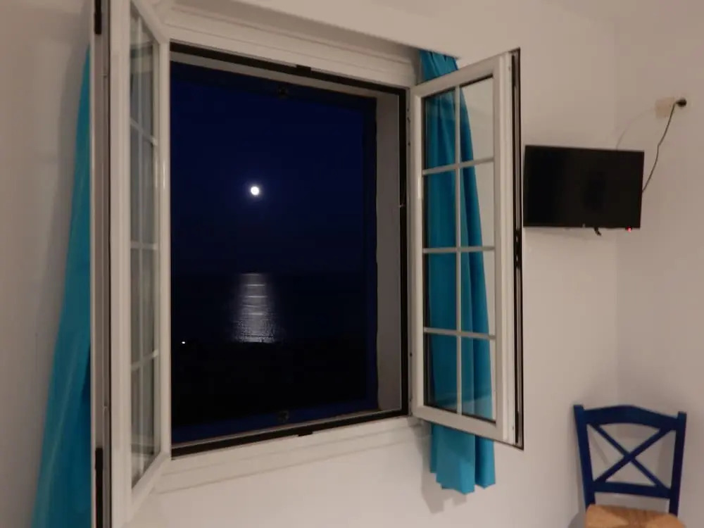 Litus Studios Syros