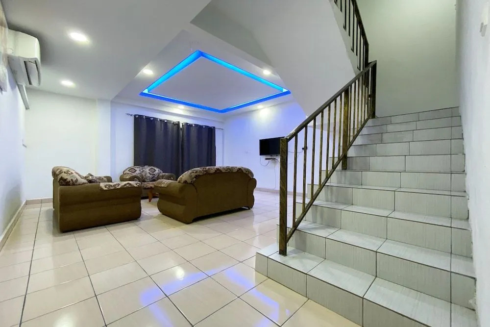 OYO 90217 Classic Homestay Keningau