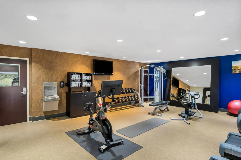 Comfort Inn Cadillac