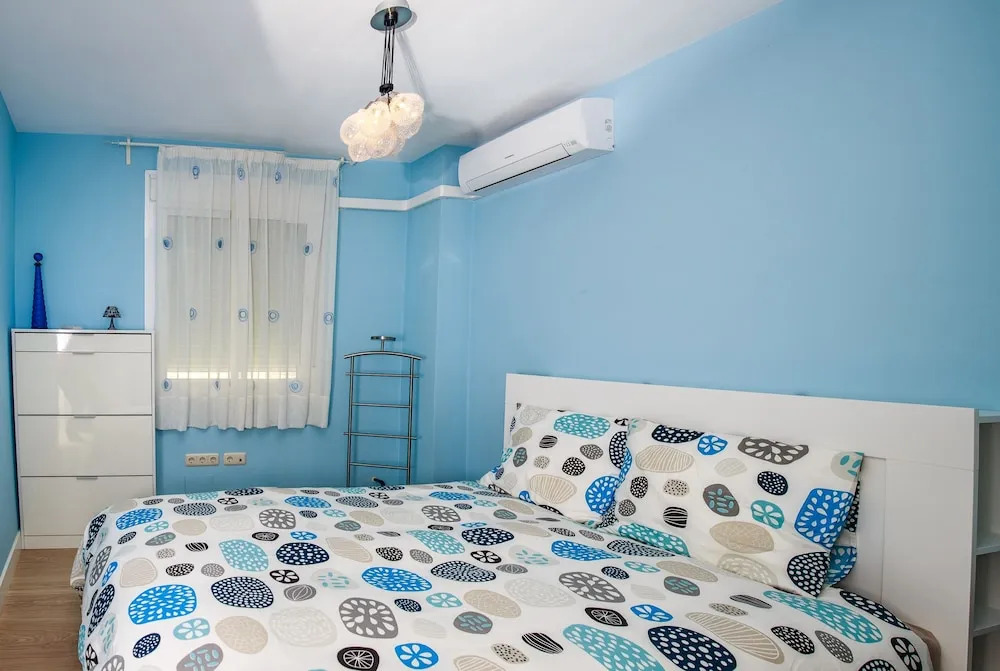 Sea & Wave Beach Deluxe